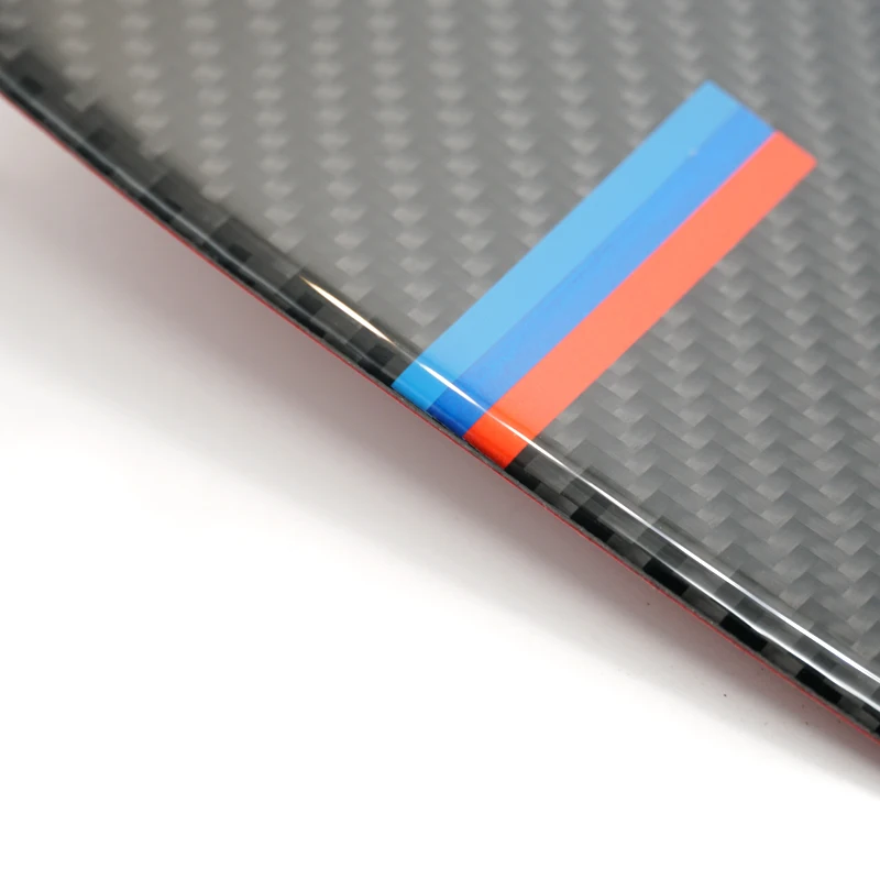 Отделка для салона автомобиля из натурального углеродного волокна приборной