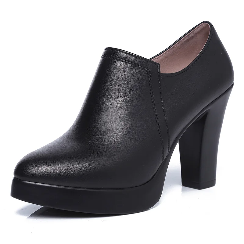 

Women's Shoes