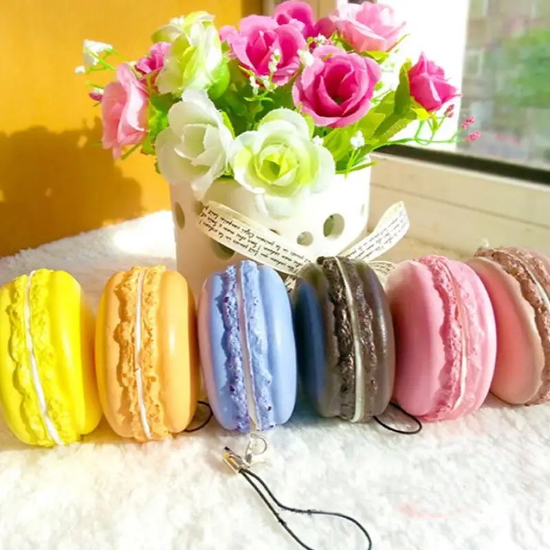 

1PC Artificial Macaroons Toys Newest Kawaii Soft Dessert Macaron Squishy Random Color Toys Pretend Kitchen Toys