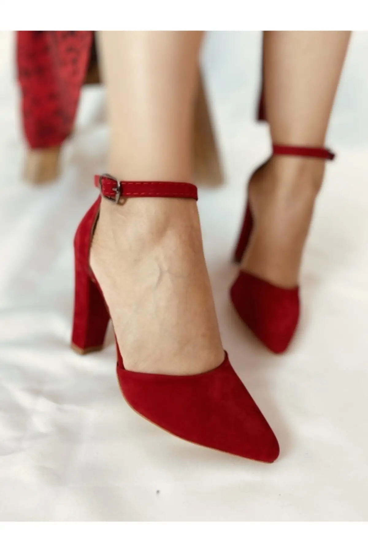 

2021 Ladies Pumps Kashina red suede heels New Fashion Elegant Stylish Lady Hot Party Designer Women Pumps Shoes