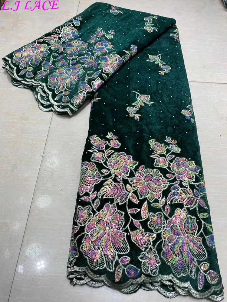 

2020 velvet fabric flower pattern embroidery velvet lace gowns sewing lace fabric soft material free shipp wholesale LJ fabrics