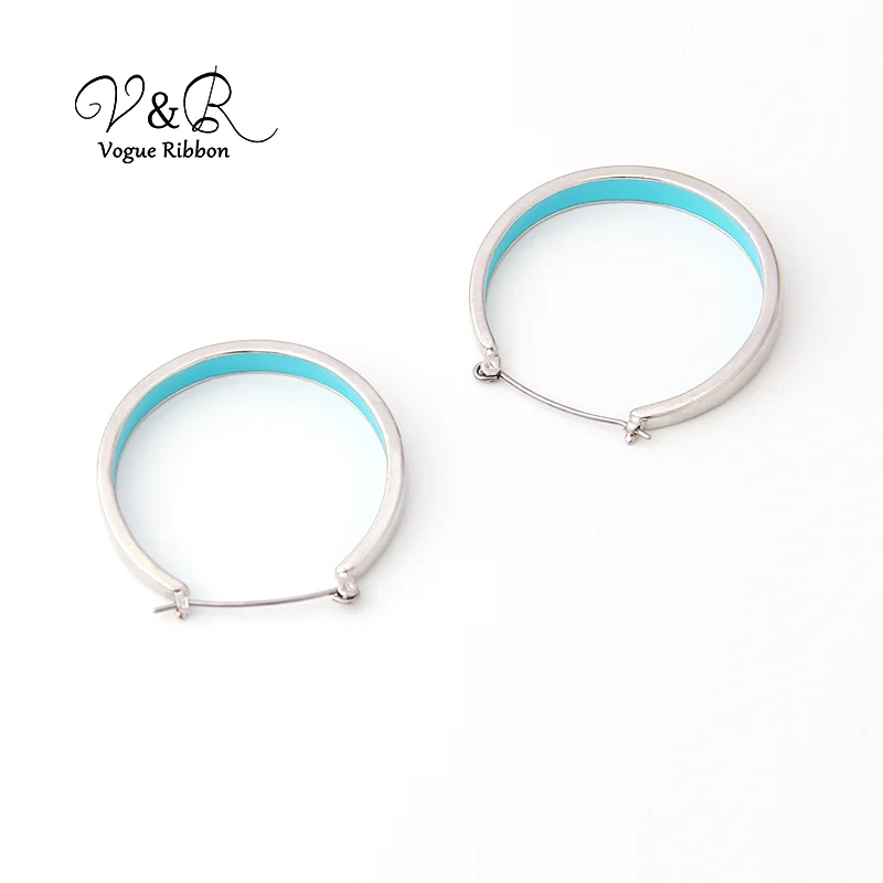 Бесконечные непрерывные внутренние эмалированные серьги-кольца модные