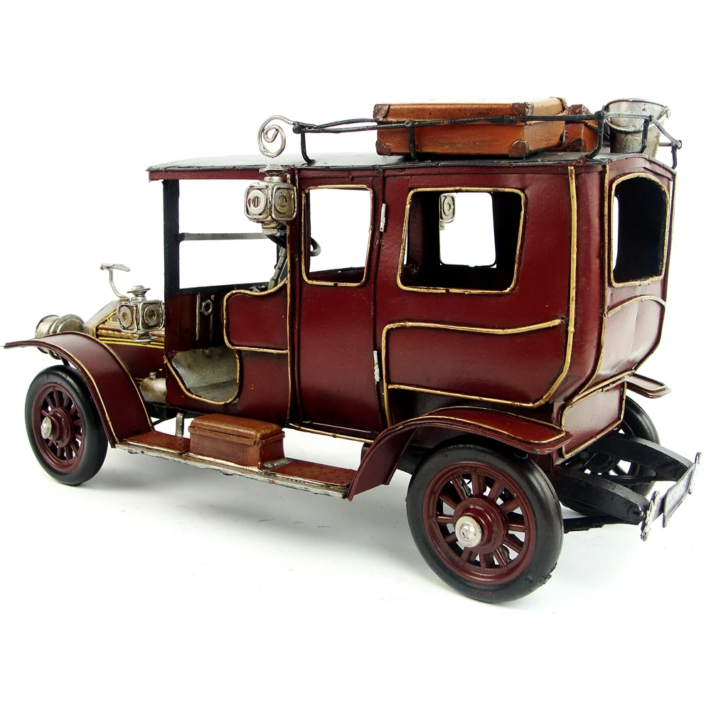 В некоторых местах могут быть маленькие краски или старые. Некоторые иметь