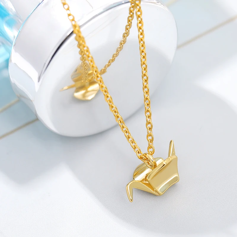 

Unique Origami Crane Necklaces For Women Thousand Paper Cranes Pendants Lucky Fly Bird Stainless Steel Chain Jewelry Friend Gift