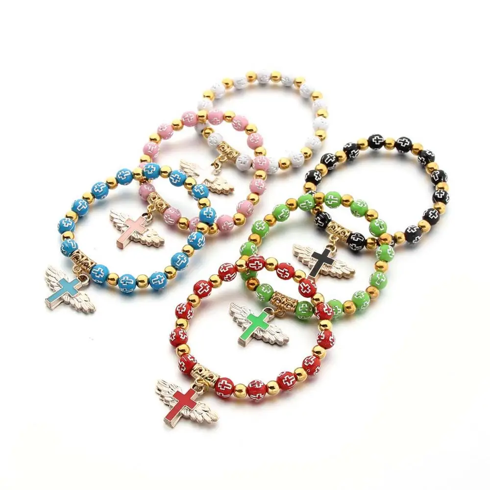 12 штук Браслет с крестом и ангельским крылом в качестве приятного сюрприза на крещение для мальчика и девочки. Handmade акриловые бусины на нем.