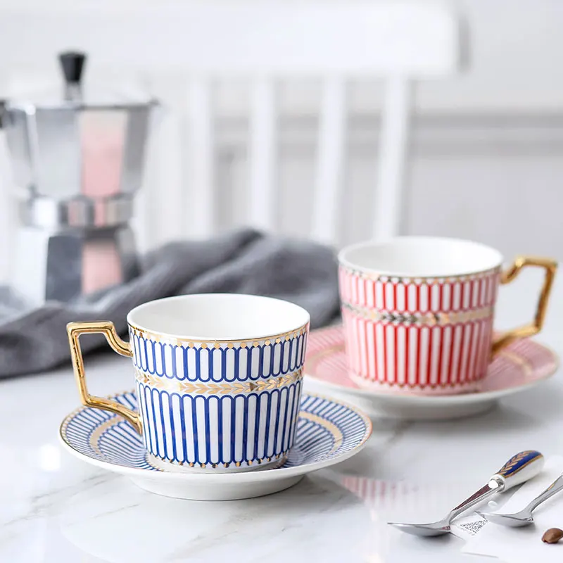 Европейская кофейная чашка с ручкой креативная британская фарфоровая для чая