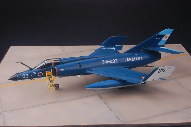 KittyHawk KH80138 1/48 французский суперэтенгардный переносчик боевой самолет игрушечный
