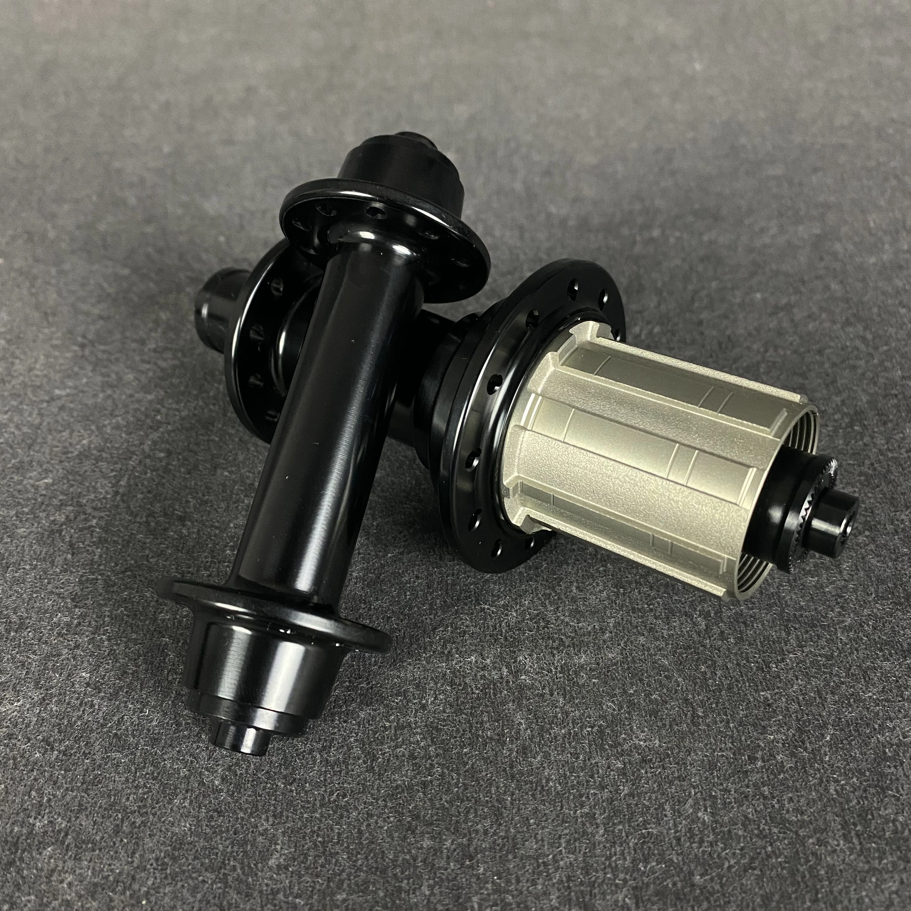 Супер легкая ступисветильник для дорожного велосипеда Powerway R13 передняя 79 г