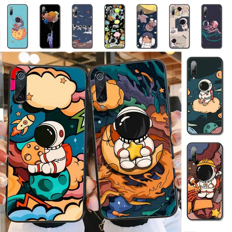 

Cute Astronaut Phone Case for Xiaomi mi 5 6 8 9 10 lite pro SE Mix 2s 3 F1 Max2 3