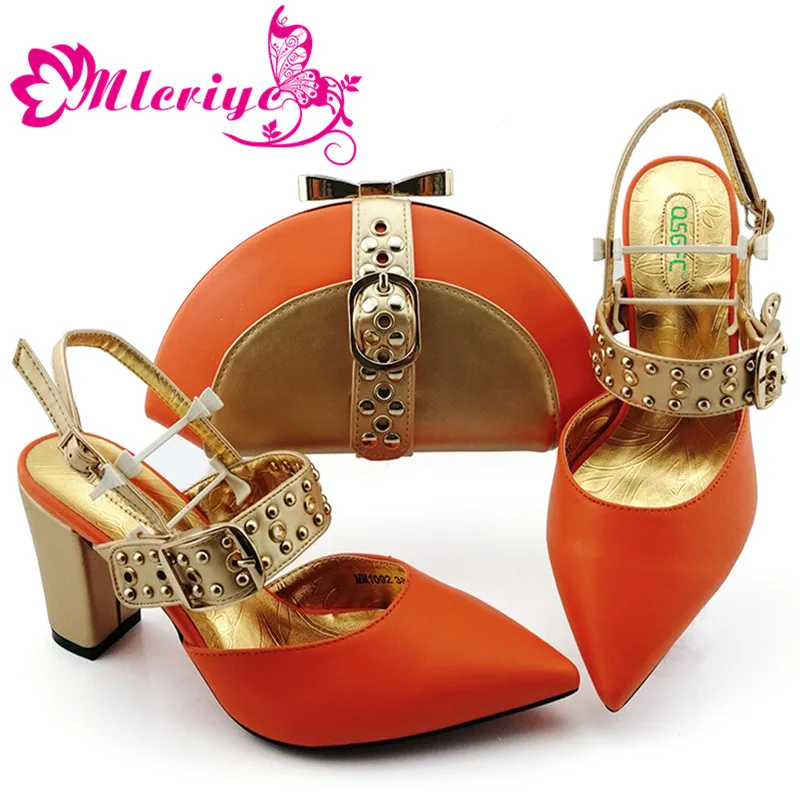 Новинка итальянская обувь оранжевого цвета с сумочкой в комплекте комплект из