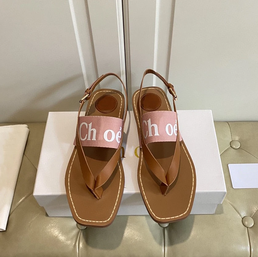 

Leisure Beach Sandals Spring/Summer 2021 New Flat-bottomed Square-headed Fairy Wind Comfortable Toe Sandals Women shoes women