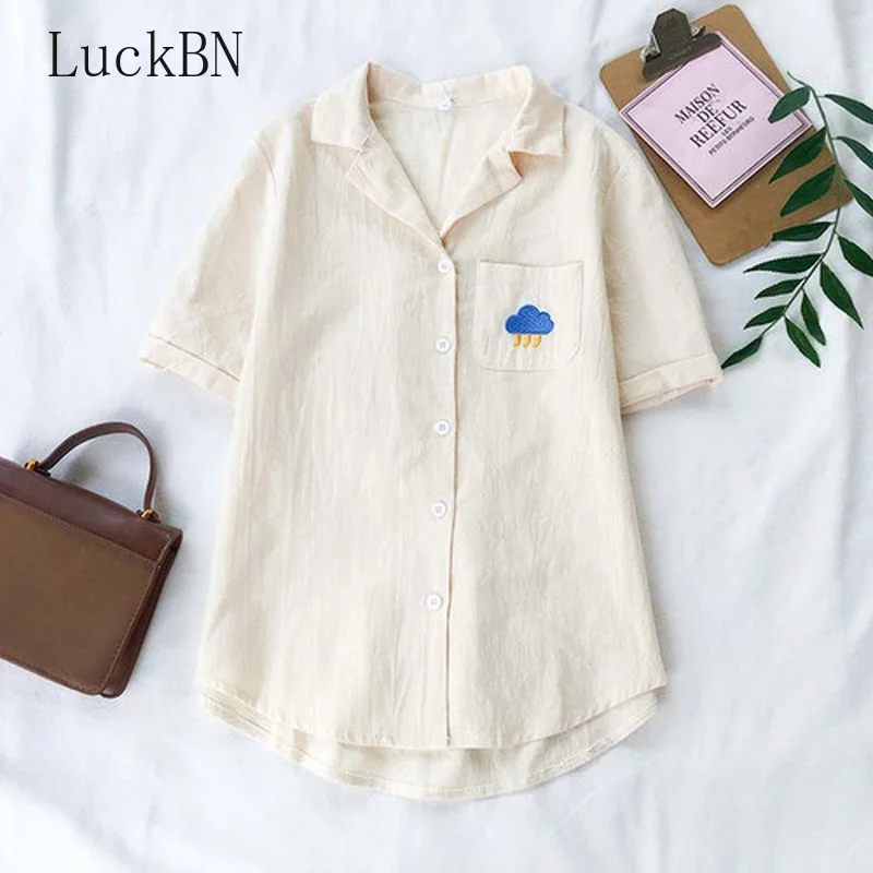 Блузка женская хлопковая в ретро стиле приталенная рубашка с вышивкой и принтом