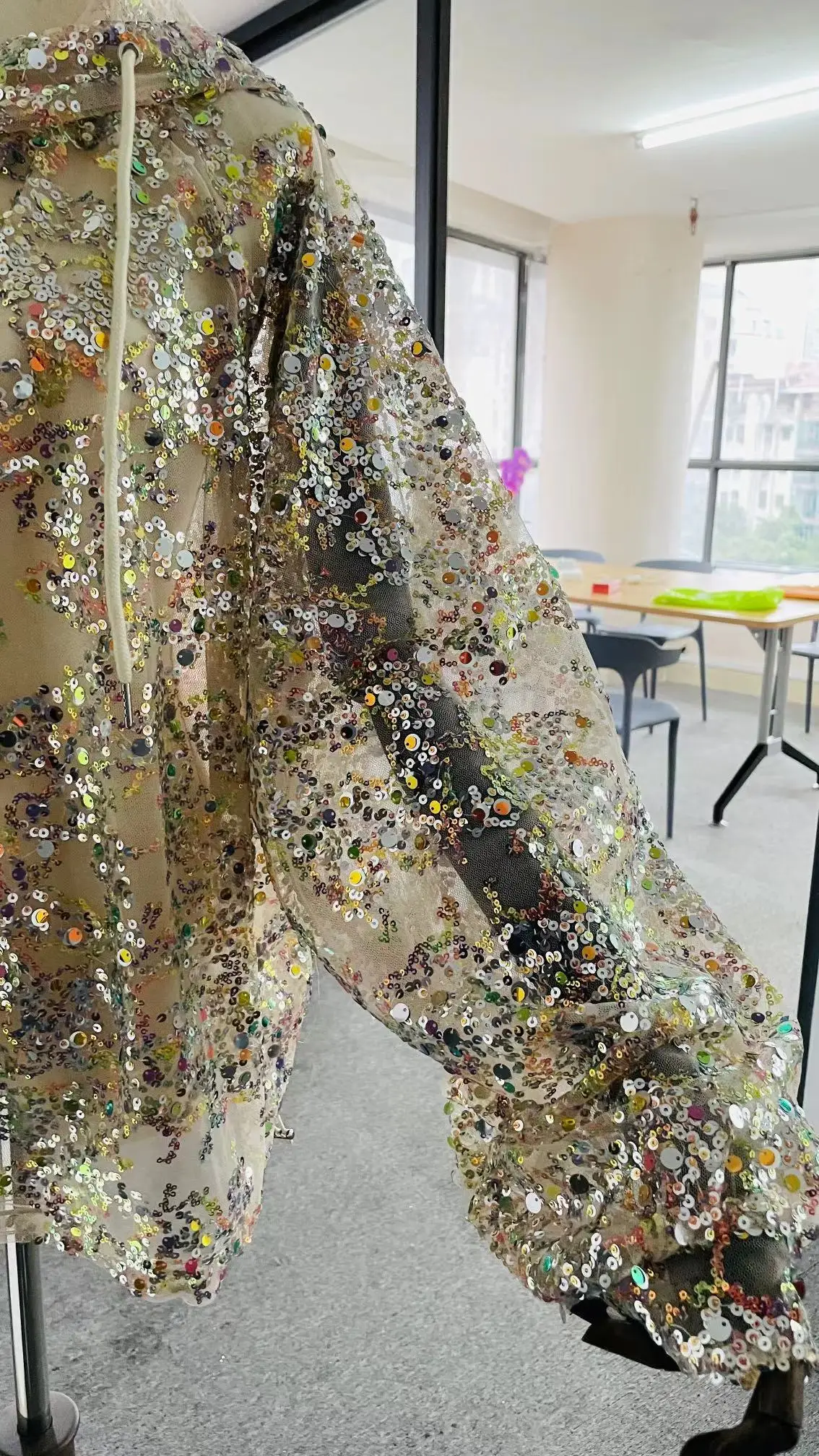 

Women's jacket summer super heavy hooded jacket color sequins hollow hooded thin cardigan sunscreen clothing jean jacket women