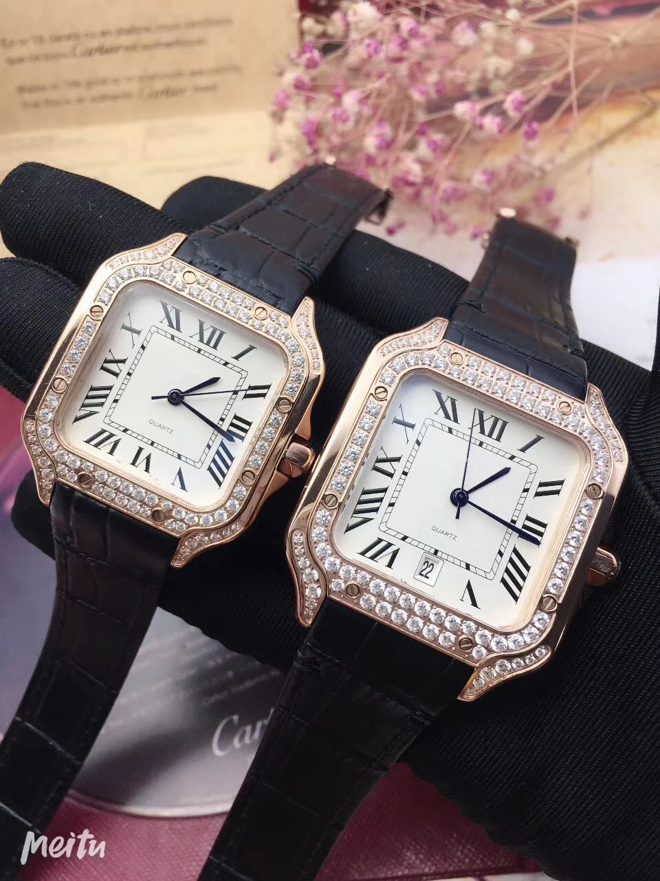

Luxury Brand New Men Diamond Bezel Watch Women Quartz Sapphire Stainless Steel Square Watches Silver Gold White Black Leather