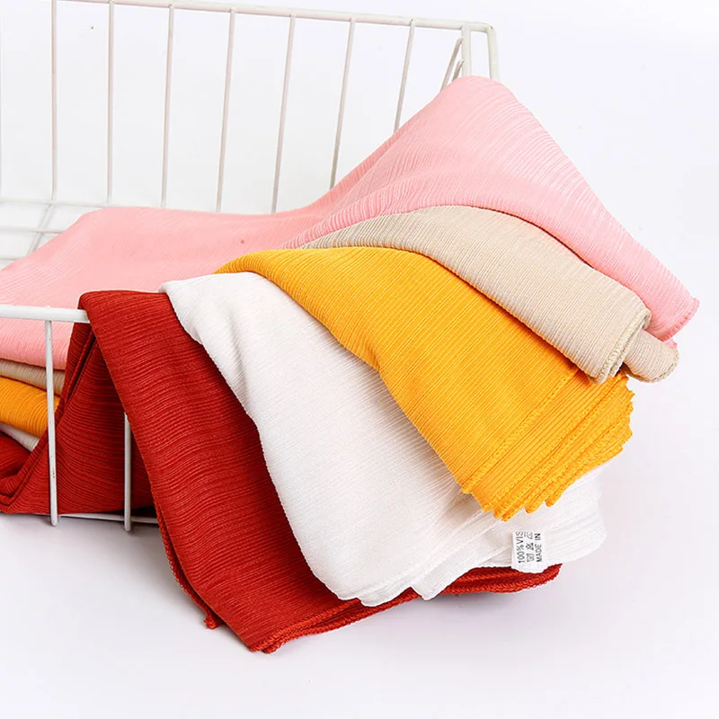 

2020 muslim hijab scarf women crinkle head scarf polyester wrinkle shawls and wraps bandana foulard femme turban pleated scarves