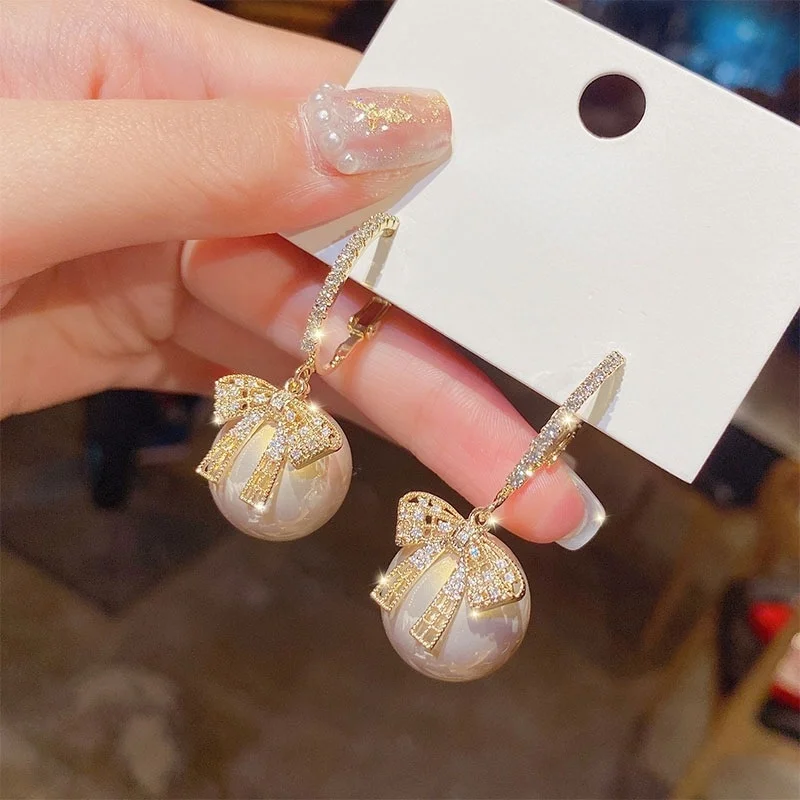 

2021 новые модные корейские большие белые жемчужные Висячие серьги для женщин богемные Золотые круглые циркониевые бриллианты подарок