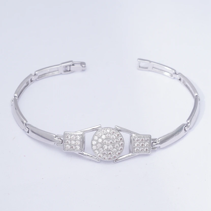 Новые дизайнерские браслеты в форме часов для женщин циркониевые белого и