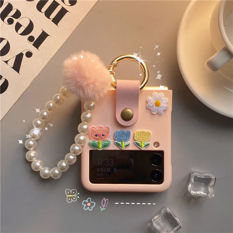 Frosted Phone Shell for Samsung Zflip3 Japanese Korean Flower Friends Case For Galaxy Z Flip3 F7110 Female Ball Lanyard Cute