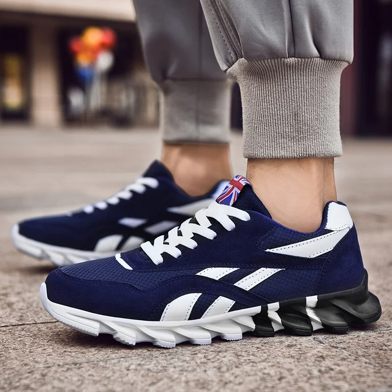 

Ultralight Running Shoes for Men Cushioning Mesh Breathable Men Sneakers Sport Gym Trainers 7 Color Big Size 39-46 Drop-shipping