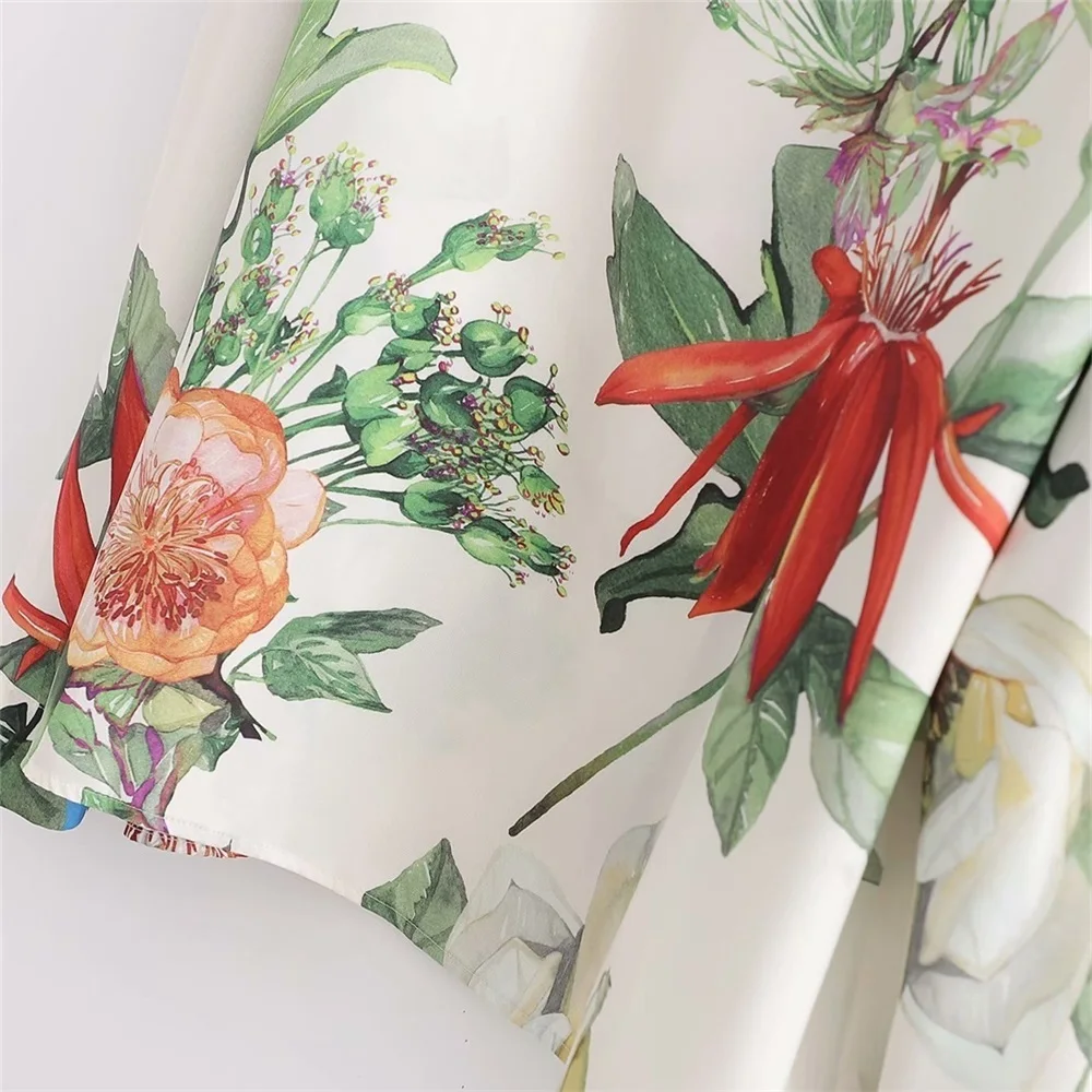 

2020 Spring Women's New Casual Simple Round Neck Long Sleeve Back Button Closure Top Printing Hanging Pullover Shirt