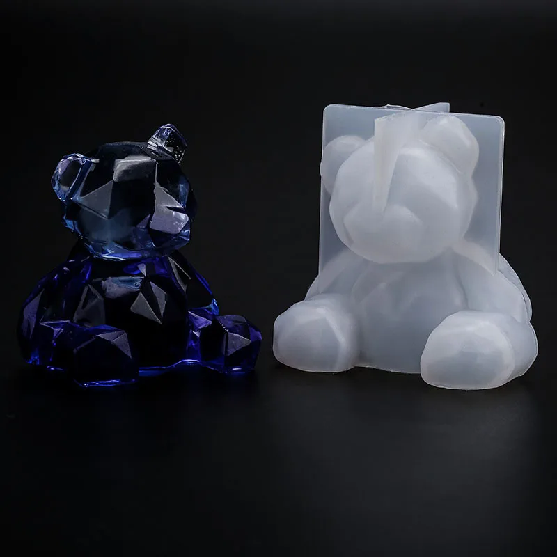 Эпоксидная трехмерная геометрическая форма медведя из кристаллов для