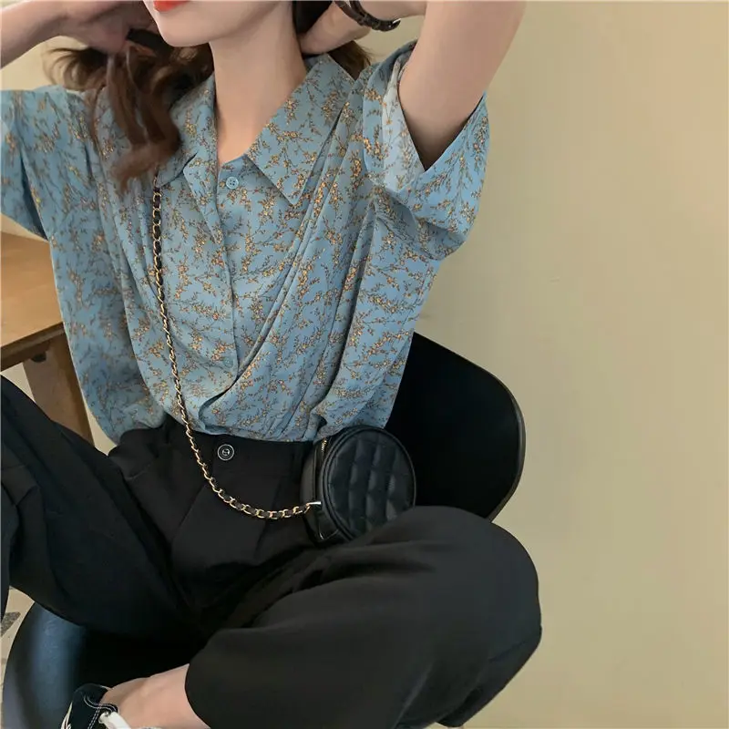 

Shirts Women Short Sleeve Vintage Summer Turn Down Collar Print Shirt Style Collection Feminine Simple All-match Chiffon Clothes