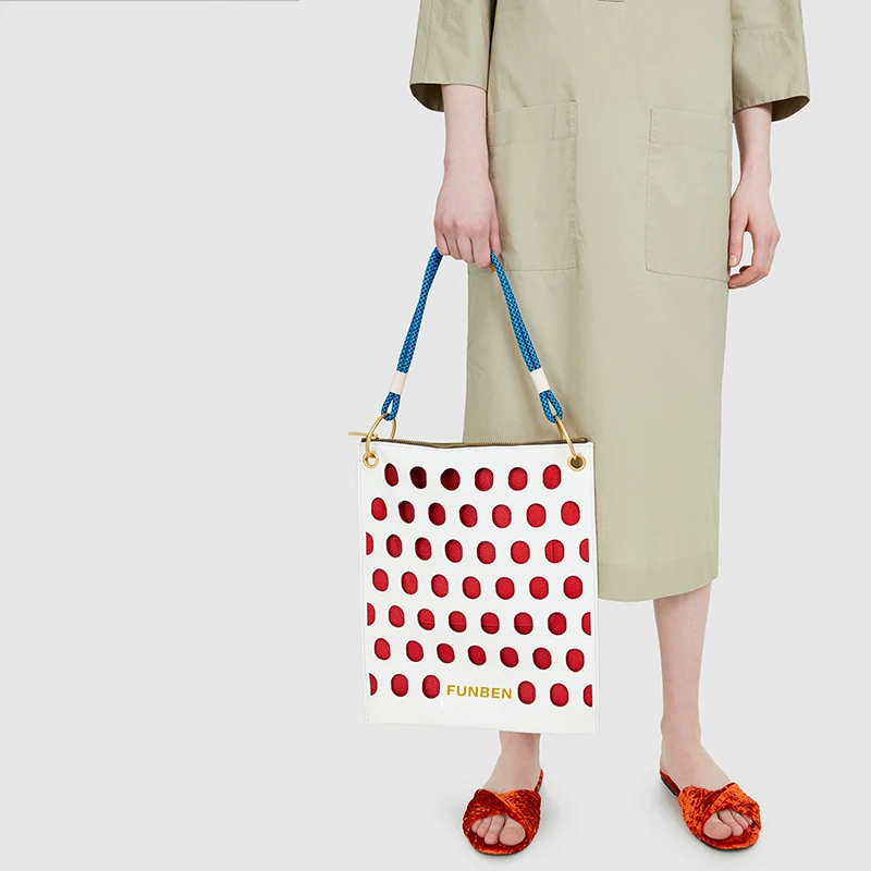 

2020 New Spanish Non-Mainstream Design Fashion Dot Hollow Shoulder Bag Handbag Contrasting Color Tote Bag