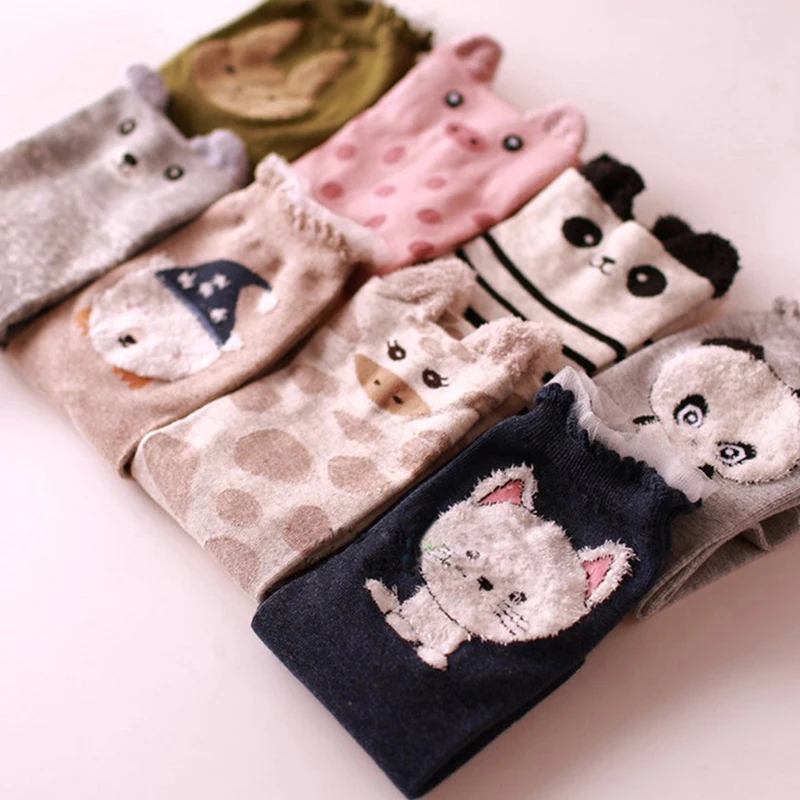 

Women Sock Autumn Winter Lovely 3D Ears Animal Women Panda Brear Pig Giraffe Cartoon Socks Cotton Socks For Women