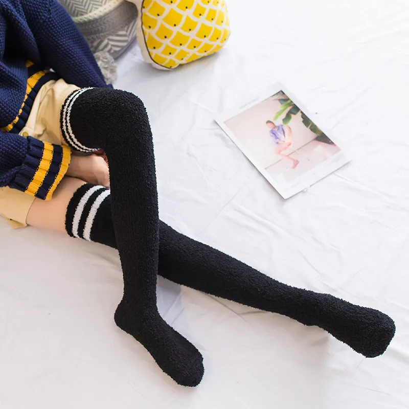Зимние толстые теплые облегающие высокие чулки женские полосатые выше колена