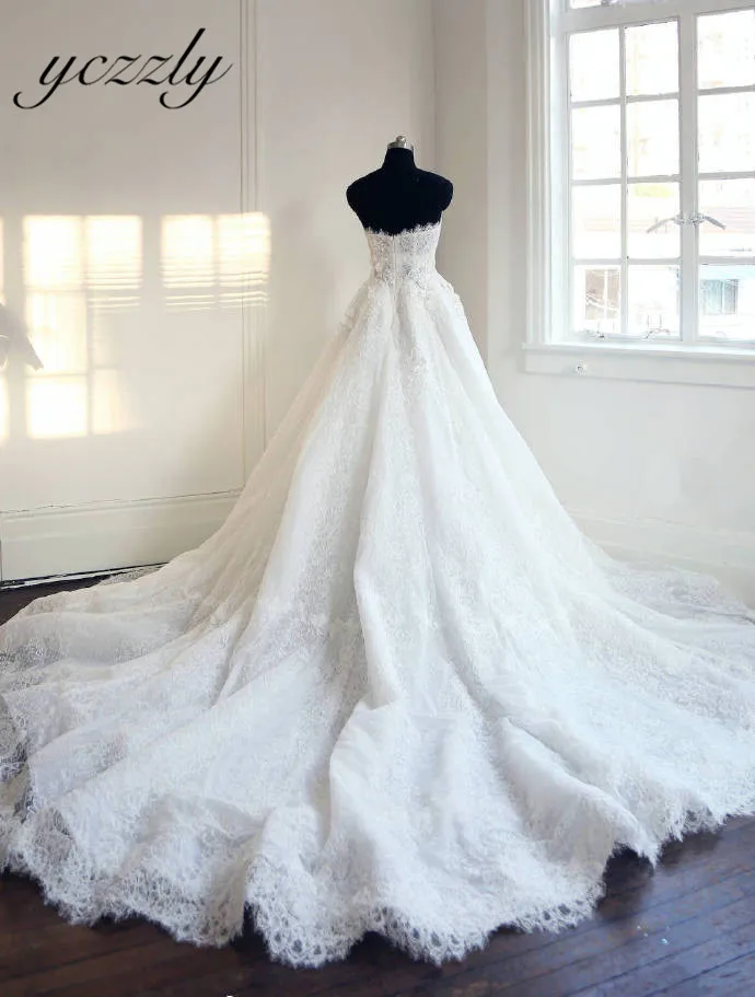 Gorgeous Ball Gown Sweetheart Long Lace Wedding Dresses 2019 Sleeveless Appliques Crystal Gowns Robe Mariage RW307 | Свадьбы и