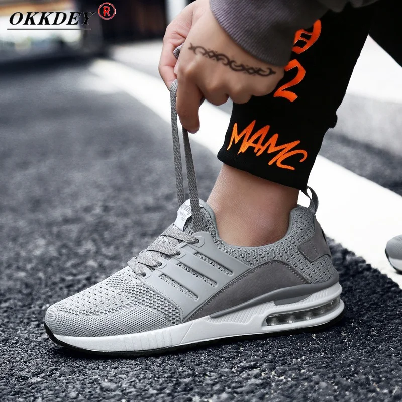 

Sneakers for Men 2021 Autumn Fashion Thick-soled Running Shoes Couple Vulcanized Shoes Designer ShoesPlatform Sports ShoesMen's