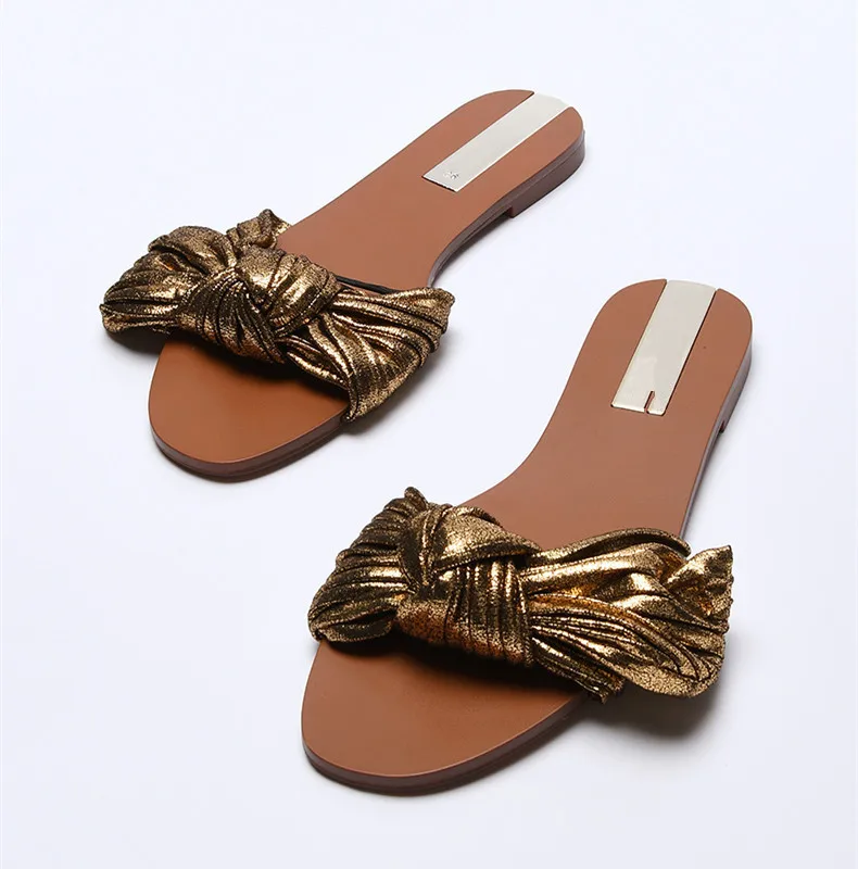 

Shoes Low Rivet Loafers Slippers Flat Rubber Flip Flops Gold Sandals Slides Butterfly-Knot Slipers Women Hawaiian Summer 2021 Sc