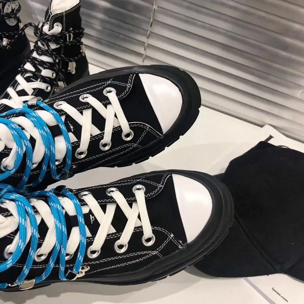 Модная дизайнерская обувь для влюбленных двухцветная на шнурках повседневные