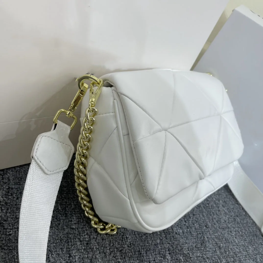 

Luxury Famous Designer Brand Logo Women Leather Handbags High Quality Genuine Leather Chain Shoulder Messenger Bags