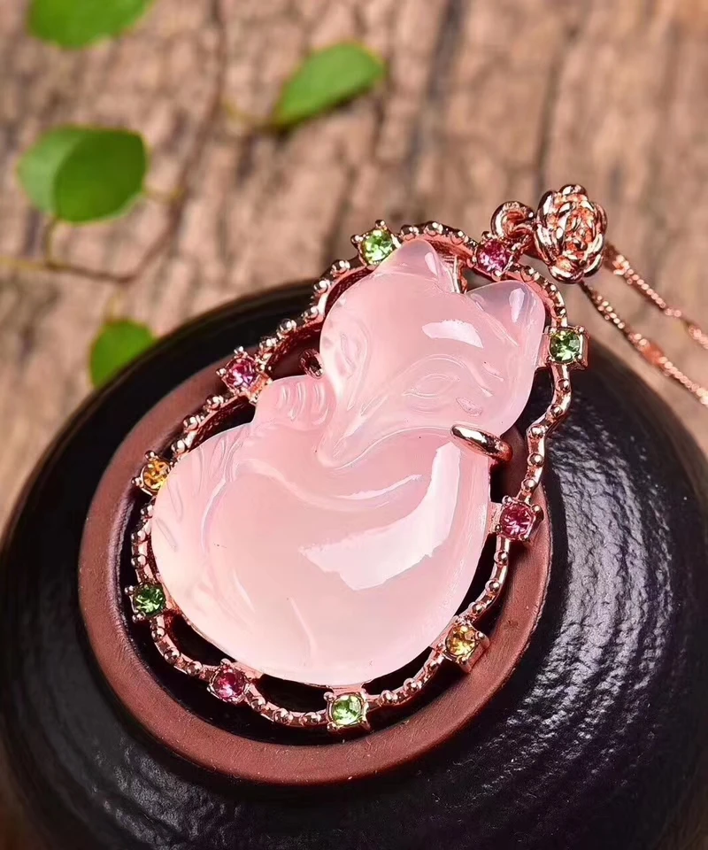 

Natural Pink Rose Quartz Fox Star Light Pendant Necklace Women Men Mozambique 35x21mm Fox Crystal Jewelry AAAAA