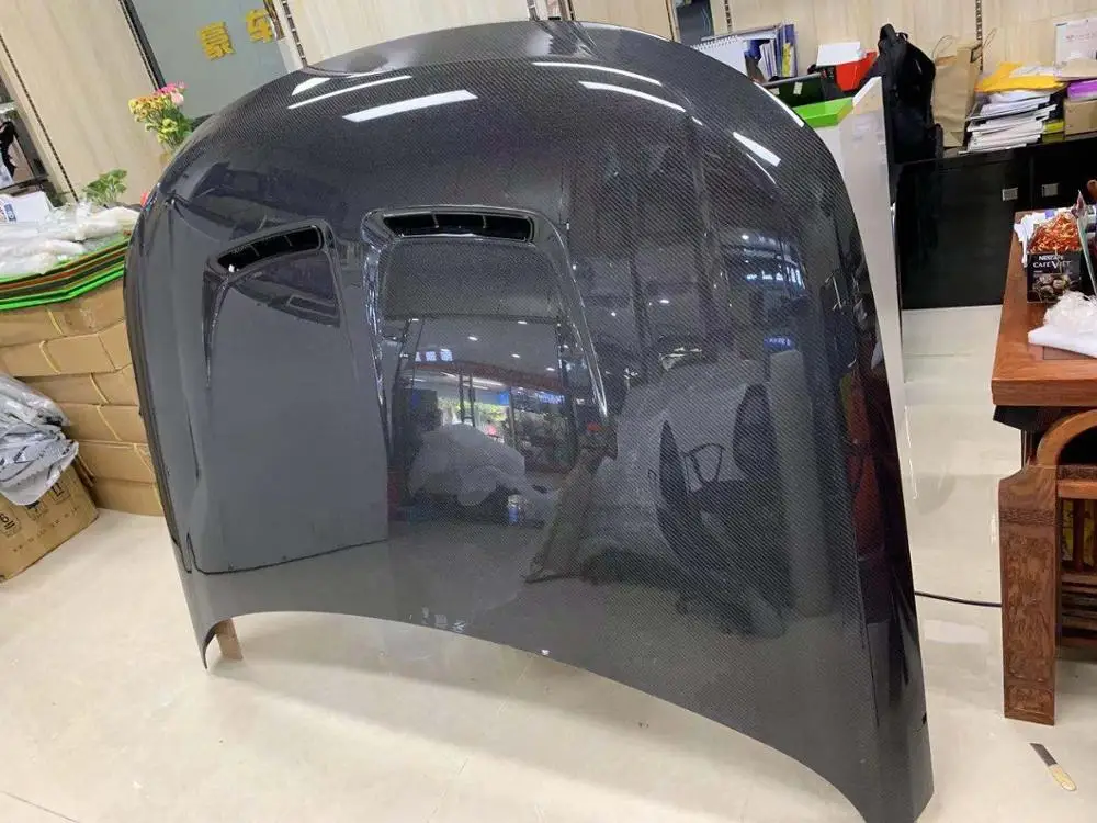 Крышка вентиляционного отверстия переднего бампера двигателя из углеродного