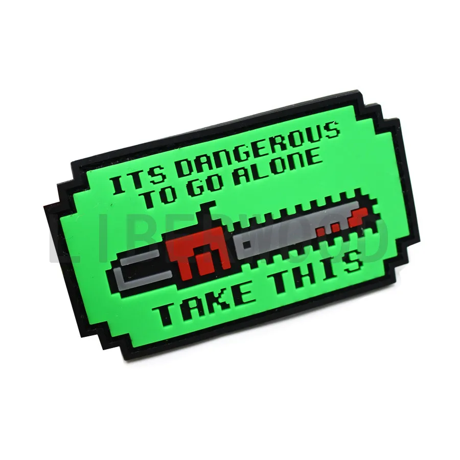 Ретро видео игра Dangerous Go Alone Take оружие пистолет ракетная винтовка Калашников AK47 Боевой Дух Тактическая спецназ нашивка, значок, аппликация
