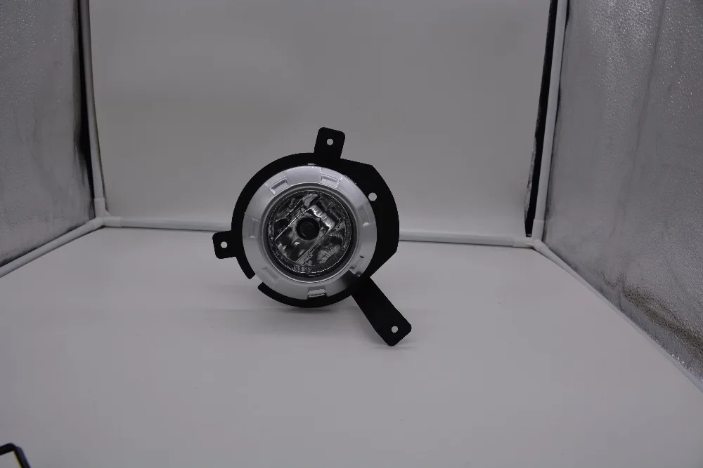 

Eosuns Halogen Fog Lamp with Wires Harness, Switch, Fog Lamp House and Frame Cover Complete Kit for Mitsubishi Triton L200 2008