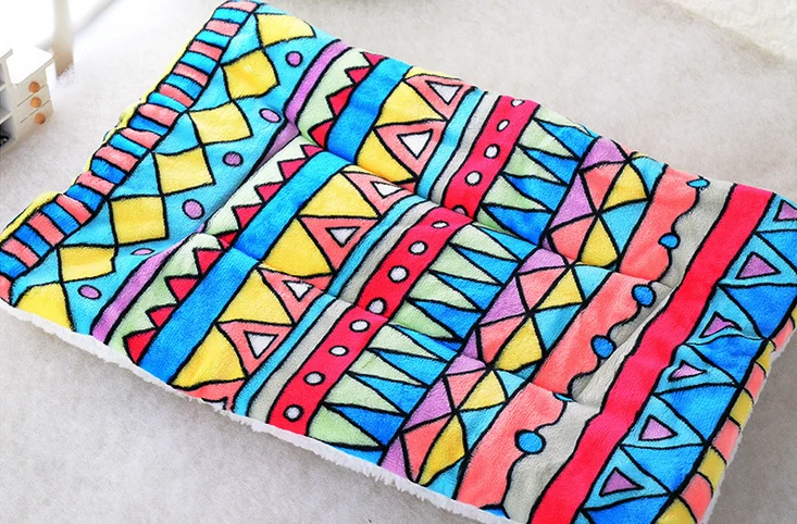 Geometric patterns 14 Стиль Коврик для собак зимние одеяла для домашних животных утолщаются теплые питомники 100*70 см кушетка для собак и кровати для домашних животных маленький средний большой коврик для собак мягкая подушка - Цвет: Geometric patterns
