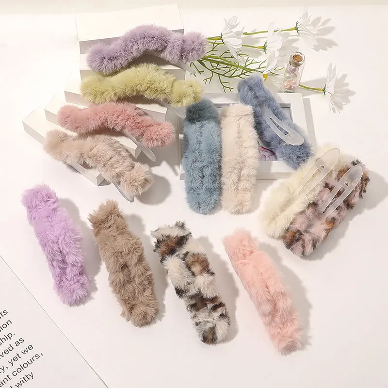 

Sweet Small Fresh Large Hair Claw For Women Girls Simple Solid Color Elegant Plush Duckbill Clips Geometric Hair Accessories