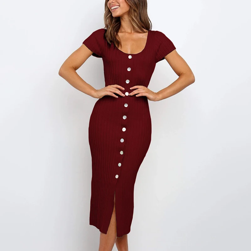 Женское платье трикотажное приталенное с коротким рукавом карандаш пуговицы
