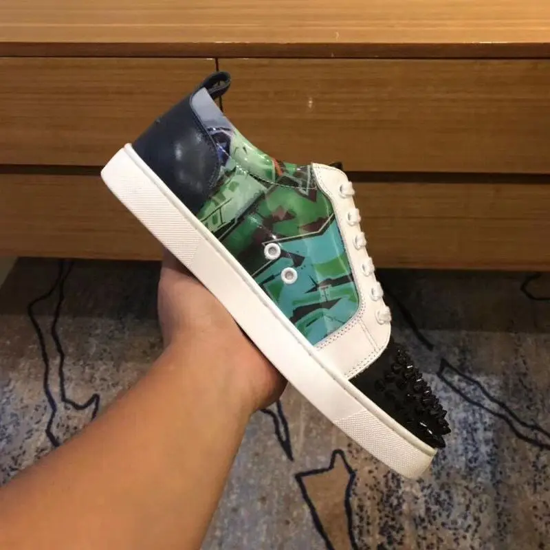 Luxury Designer Shoes Spiked Red Bottom Shoes for Men Dress Shoes Rivets Casual Flats Sneakers Birthday Present High Quality Vip