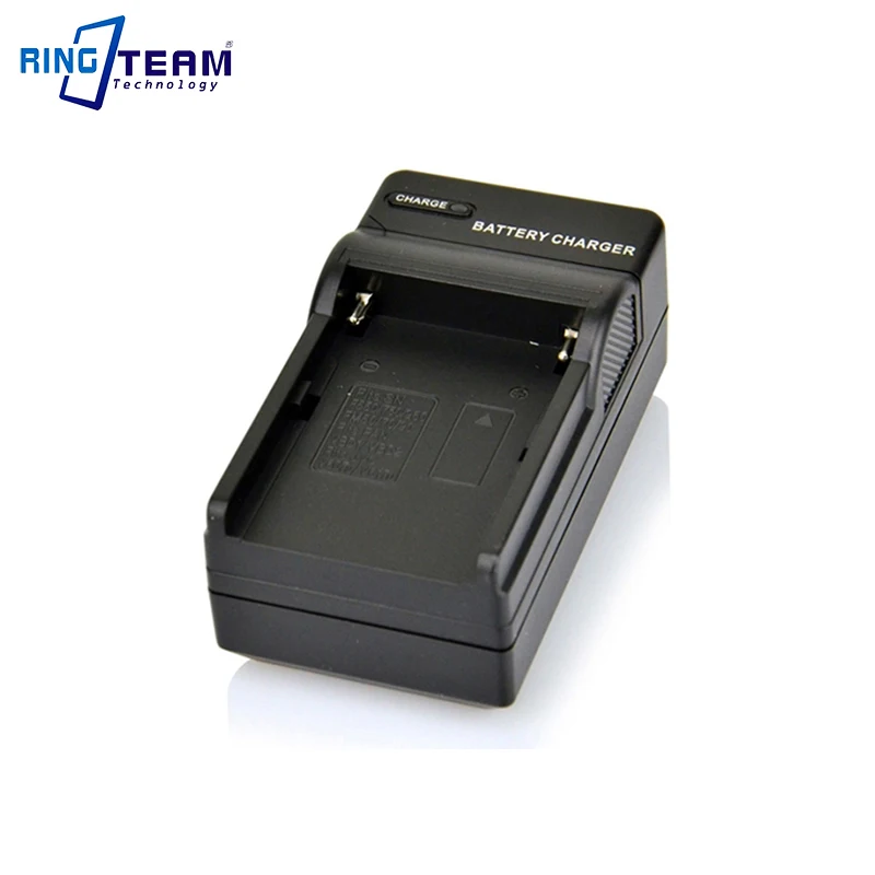 Адаптер для автомобильного зарядного устройства и аккумулятора постоянного