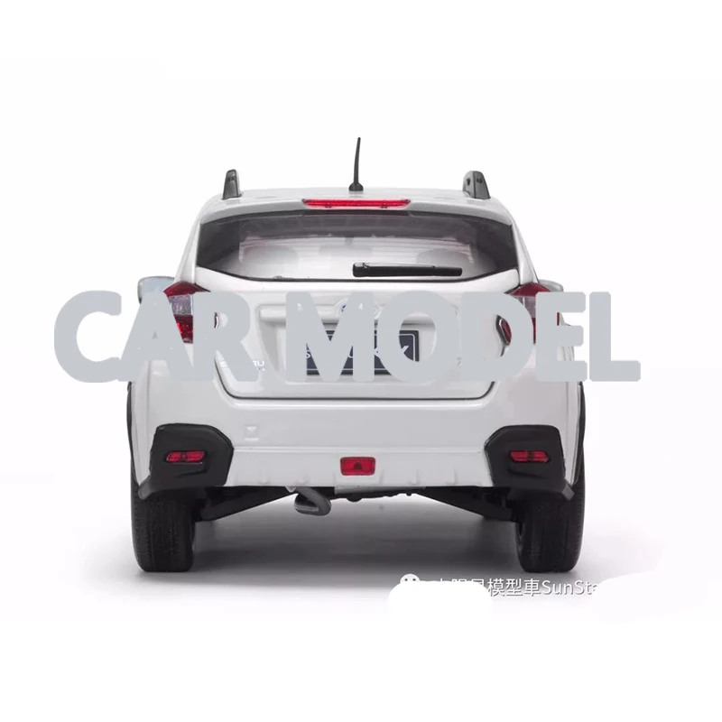 Масштаб 1:18 игрушечные автомобили из сплава SunStar 2014 SUBARU XV модель детской