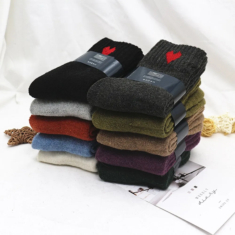 New Women's Winter Thickened Warm With Embroidery Heart-Shaped Retro Cashmere Casual Socks 5 Pair
