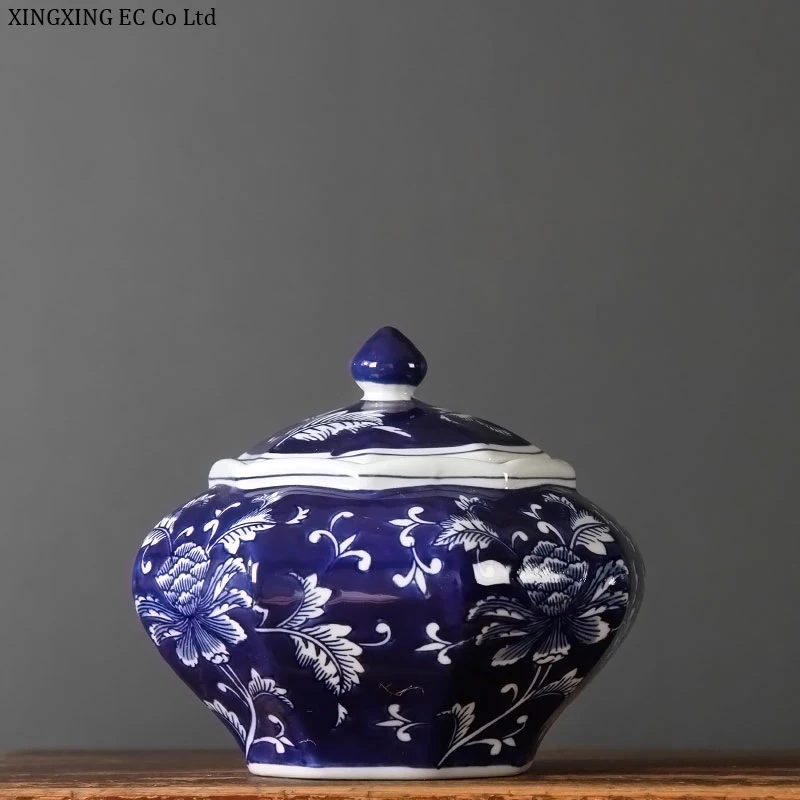 

Retro Blue and White Porcelain Home Decoration Jars Desk Furnishings Crafts Blue Bottom Octagonal Round Storage Jar with Lid