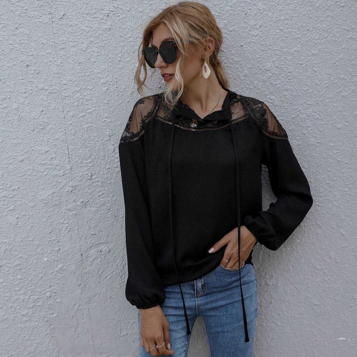 

Lace Crochet Shirt 2021 Fashion Women Blouses Sexy Long Sleeve V Neck Stretchy Tops Casual Shirts Oversized Blusas Plus Size