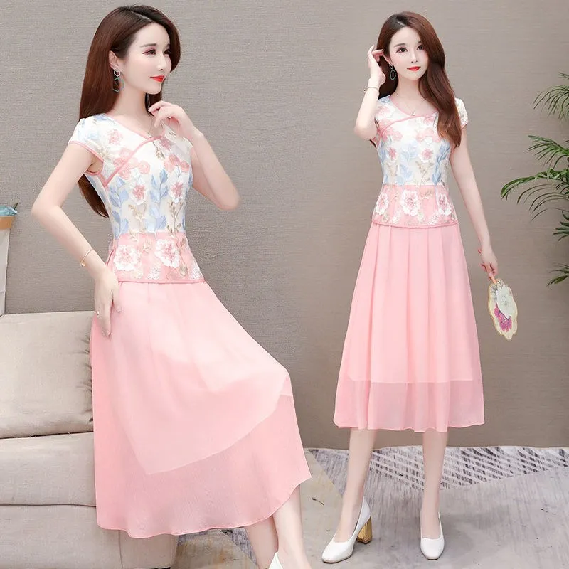 Винтажное коктейльное платье трапециевидной формы с коротким рукавом круглым