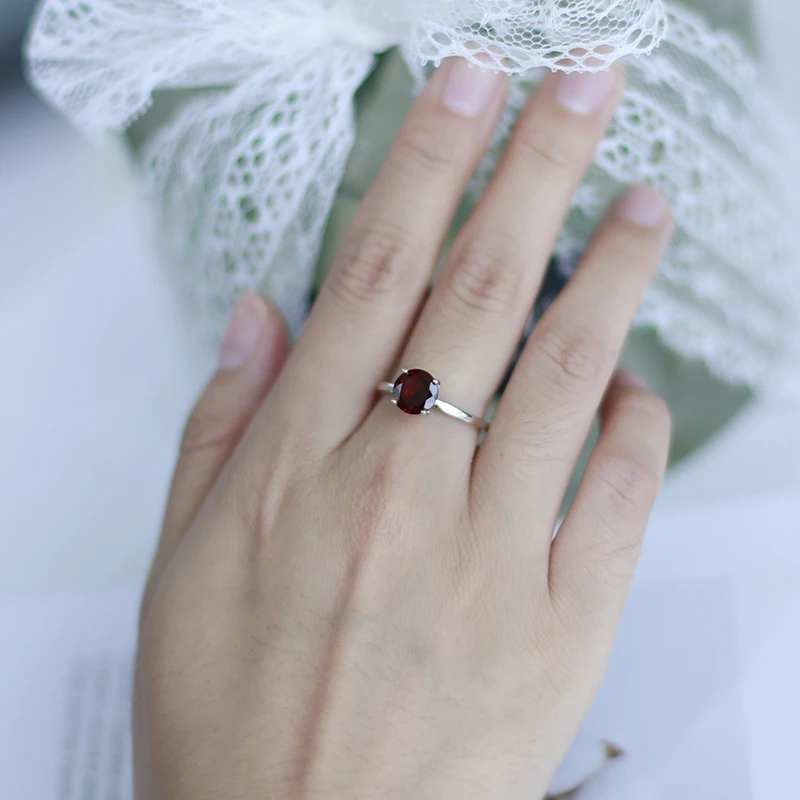 GEM'S BALLET 925 Sterling Silver Four-Prong Petite Comfort Fit Ring 2.36Ct Round Natural Red Garnet Engagement Rings For Women |