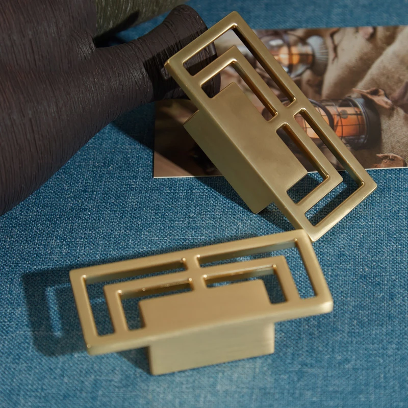 Ручка и ручка в китайском стиле из золотого/черного цинкового сплава современный